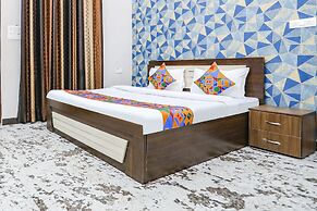 Fabhotel Jb Square Resort