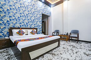 Fabhotel Jb Square Resort