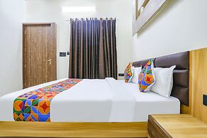 Fabhotel Jb Square Resort