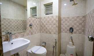 Fabhotel Kamla Regency