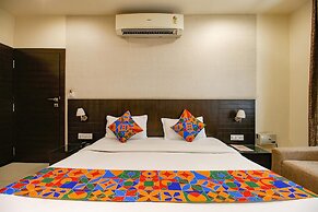 Fabhotel Kamla Regency