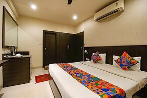 Fabhotel Kamla Regency