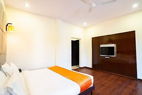 Fabhotel Polovictory Palace