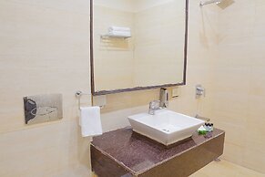 Fabhotel Polovictory Palace