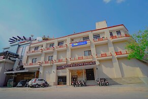 Fabhotel Polovictory Palace