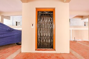 Fabhotel Prestige Castle