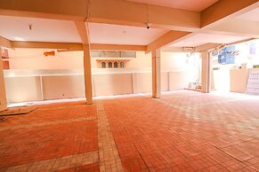 Fabhotel Prestige Castle