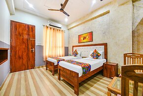 Fabhotel Prime The Dms Residency