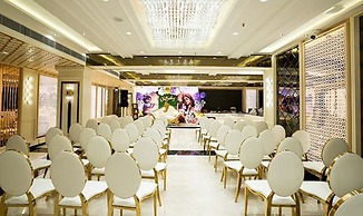 Oriva Vinflora Residency