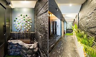 Oriva Vinflora Residency