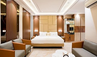 Oriva Vinflora Residency