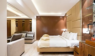 Oriva Vinflora Residency