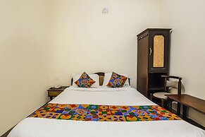 Fabhotel Rj Grand Inn