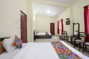 Fabhotel Rj Grand Inn