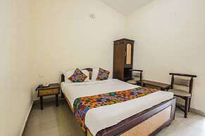 Fabhotel Rj Grand Inn