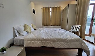 Fabhotel Sri Vari Studio Apartment