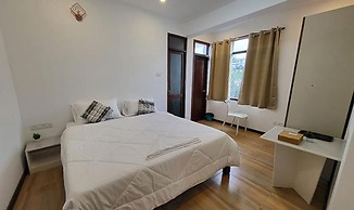 Fabhotel Sri Vari Studio Apartment