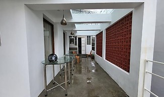 Fabhotel Sri Vari Studio Apartment