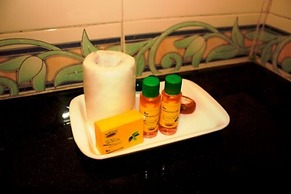 Fabhotel Sun Lux Grand Residency