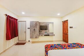 Fabhotel Sun Lux Grand Residency