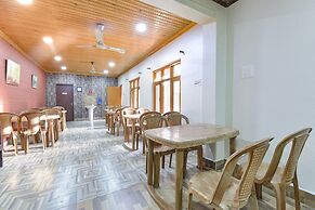 Fabhotel The Legend Residency