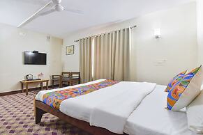 Fabhotel The Legend Residency