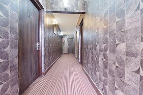 Fabhotel The Legend Residency