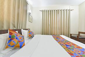 Fabhotel The Legend Residency