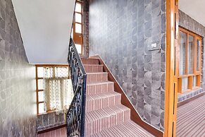 Fabhotel The Legend Residency