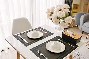 HMH - Vinhomes D'capitale