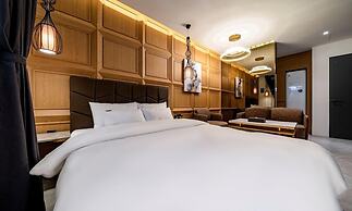 Urban Brown Hotel Chungju City Hall