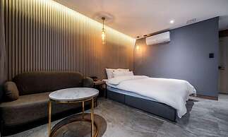 Urban Brown Hotel Chungju City Hall