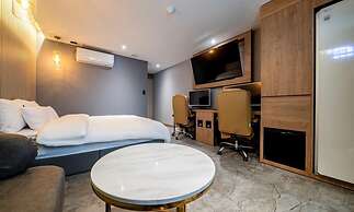 Urban Brown Hotel Chungju City Hall