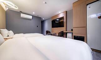 Urban Brown Hotel Chungju City Hall