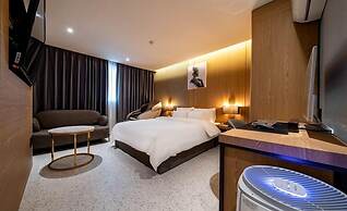 Urban Brown Hotel Chungju City Hall