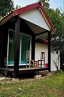 Inthawa Resort (Feuang, Laos)