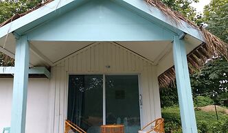 Inthawa Resort (Feuang, Laos)