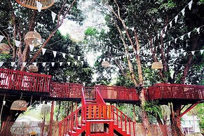 Inthawa Resort (Feuang, Laos)