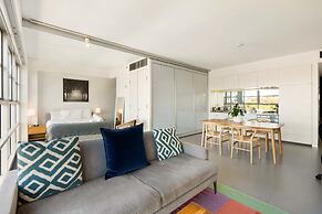 Sun Drenched Apartment in Darlinghurst