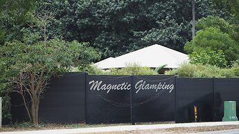 Magnetic Glamping