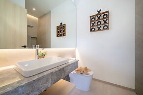 Modern Open Design 4BR Pool Villa Mina