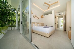 Modern Open Design 4BR Pool Villa Mina