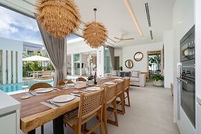 Modern Open Design 4BR Pool Villa Mina