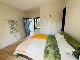 Waste Land Homestay & Resort Chiangmai
