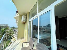 TBS Sea View - Full AC- Pool & Breakfast
