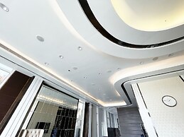 TBS Sea View - Full AC- Pool & Breakfast