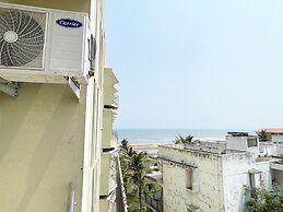 TBS Sea View - Full AC- Pool & Breakfast