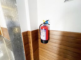 TBS Sea View - Full AC- Pool & Breakfast