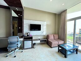 TBS Sea View - Full AC- Pool & Breakfast