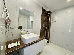 TBS Sea View - Full AC- Pool & Breakfast